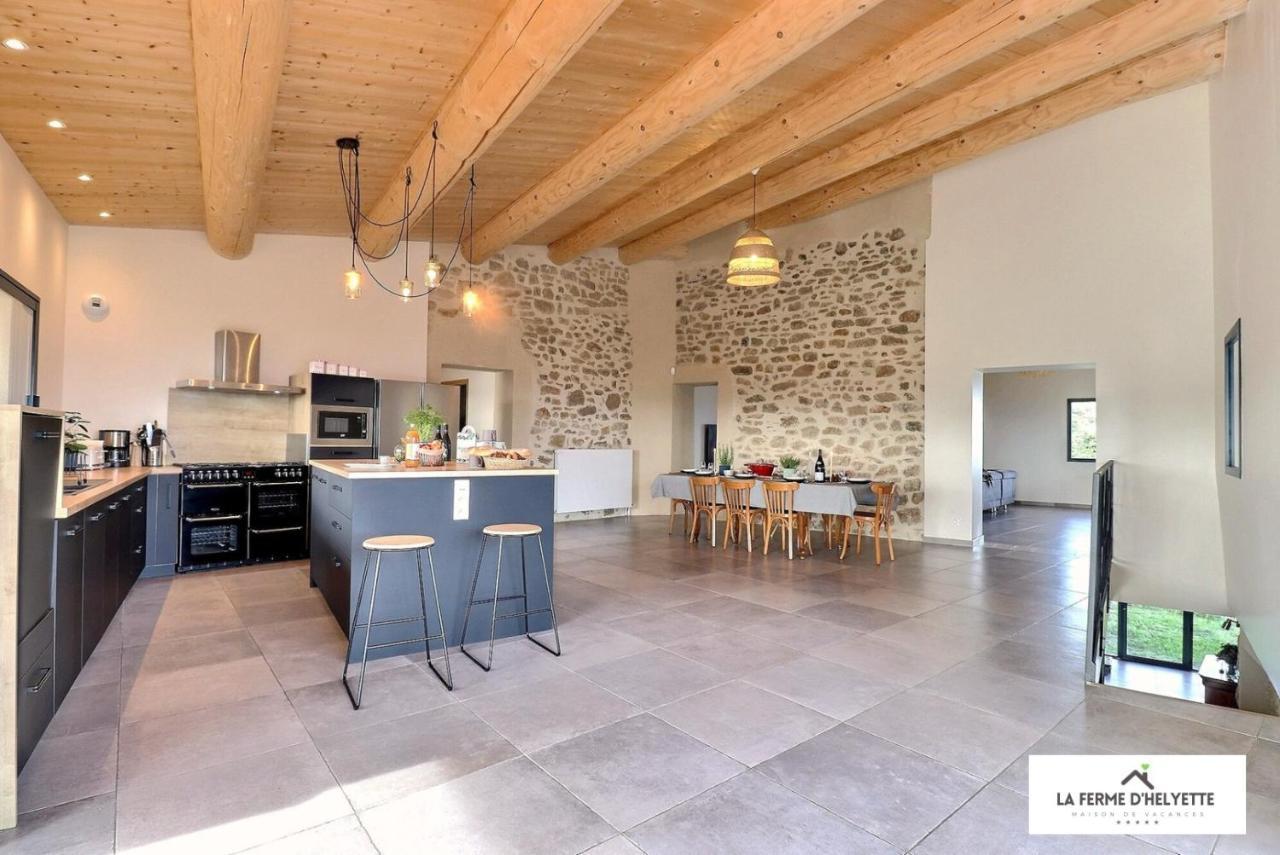 Villa La Ferme D' Helyette Toulaud Esterno foto