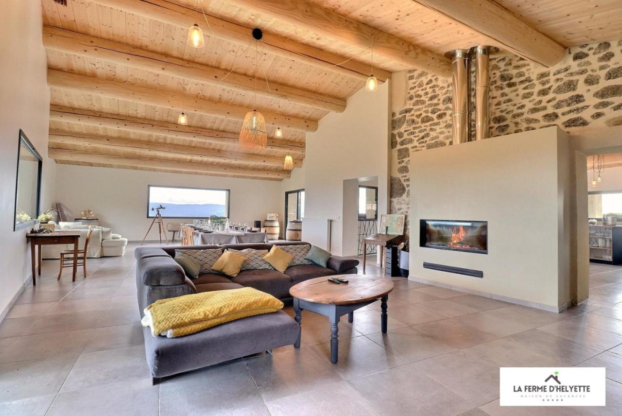 Villa La Ferme D' Helyette Toulaud Esterno foto